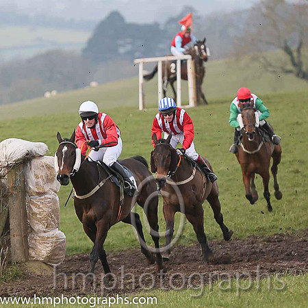 01st ANSEANACHAI CLISTE and M McConville ( 3 , RED  WHITE STRIPES; red, plain sleeves; white cap ) Trainer: Stephen McConville,, Owner : Michael McConville