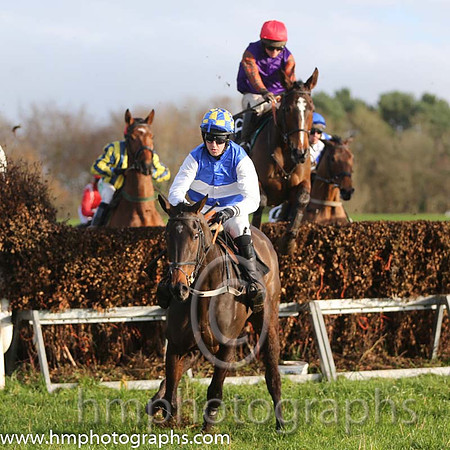 02 Gem And I and J P McKeown - - 02nd (5 ,red  white  yelow stripes ) Trainer - Michael Rice