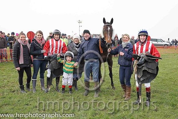 01st ANSEANACHAI CLISTE and M McConville ( 3 , RED  WHITE STRIPES; red, plain sleeves; white cap ) Trainer: Stephen McConville,, Owner : Michael McConville