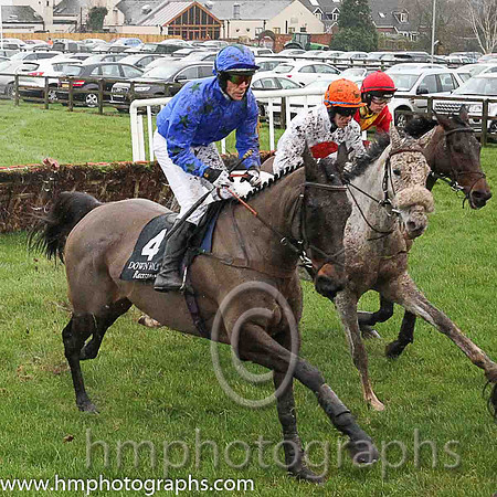 08th Cabra Boy ( 4 , royal blue, dark green stars ) and A.H. Wells (7) - Trainer : Alan A.H. Wells - Owner : Alan A.H. Wells
