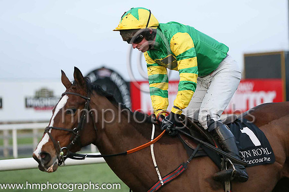 06 Noach (GER) ( 1 , emerald green, yellow star ) and N. McParlan (5) - Trainer : Mark Michael McNiff - Owner : C  C Bloodstock Limited