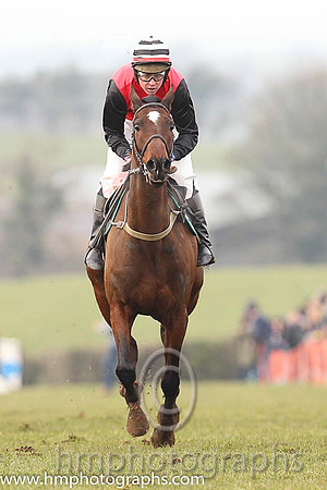 03rd ETHAN EDWARDS and L S Kelleher ( 5 , RED; black sleeves; black  white hooped cap ) Trainer: Thomas McGeough,, Owner : McGeough, Thomas