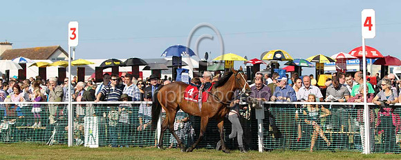 05 - Lily's Star & R Walsh - 5th (4, red and black diabolo) - FT8E0732-11