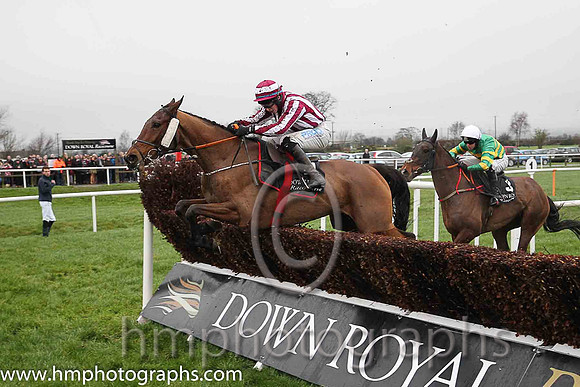 01st Noble Endeavor ( 4 , maroon and white stripes ) and J.W. Kennedy (5) - Trainer : Gordon Elliott - Owner :C Jones