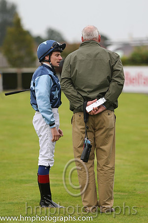 01st Downforce ( 2 , dark blue, light blue stars ) and D.P. McDonogh - Trainer : W. McCreery - Owner : Mrs A.M. Burns