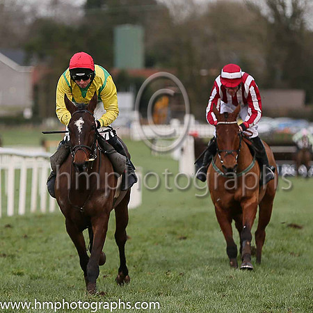 01 Venitien De Mai (FR) ( 7 , emerald green ) and J.J. Codd - Trainer : J.T.R.Dreaper - Owner : Ann  Alan Potts Partnership