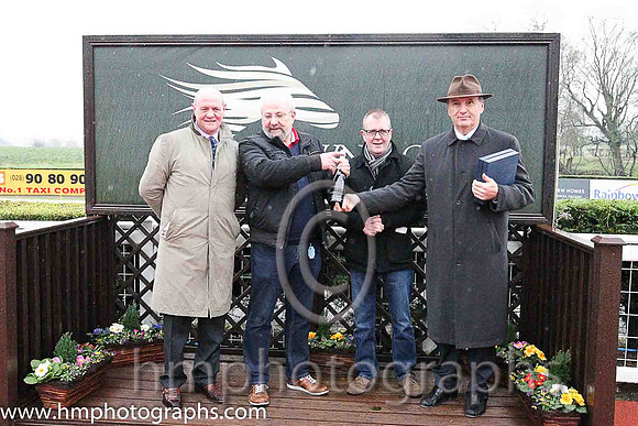 01st Marito (GER) ( 4 , white and red qtrd ) and N. McParlan (5) - Trainer : C.A.McBratney - Owner : James Marley