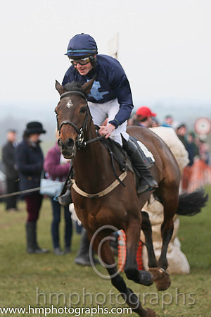 LEGACY PHOENIX and B G Crawford ( 4 , DARK BLUE,light blue cross of lorraine; dark blue sleeves; dark blue cap ) Trainer: S.R.B. Crawford,, Owner : Christopher K. Johnson