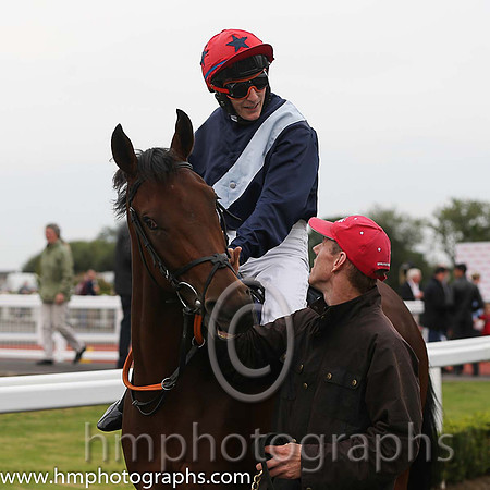02nd Fair Game ( 7 , dark blue white sash ) and F.M. Berry - Trainer : E. J. O'Grady - Owner : Mrs E J O'Grady