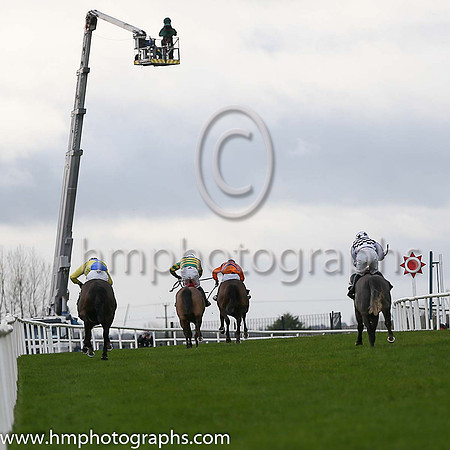 01 Angus Milan ( 2 , orange and purple chevrons ) and S.P. Kelly (7) - Trainer : Noel C. Kelly - Owner : Victor McCrea