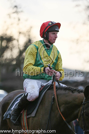 01 Venitien De Mai (FR) ( 7 , emerald green ) and J.J. Codd - Trainer : J.T.R.Dreaper - Owner : Ann  Alan Potts Partnership