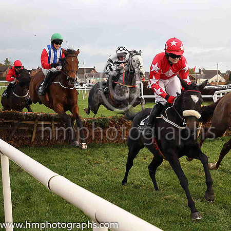04th Little Folke and P T Enright ( 4 , black and white hoops ) Trainer - H de Bromhead , Owner - David Young