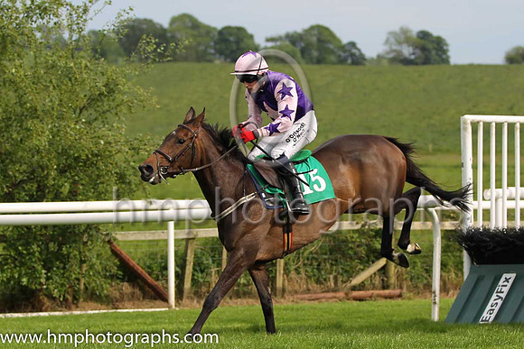 01 Triplets Joy & M A Enright - winners (15, purple, pink star) - FT8E7508-48