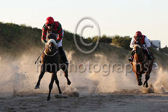 02 Moonbi Creek & Mr R P McNamara - 2nd (2,dark green, red chevron ) & 04 - FT8E1146-49
