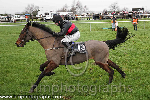 11th PU Robyn Rua ( 13 , black, red hoop ) and N.P. Madden - Trainer : S.Wilson - Owner : S.Wilson