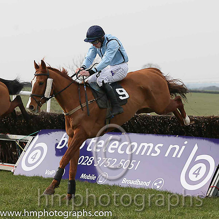PORTERS LANE (GB) and B G Crawford ( 9 , LIGHT BLUE,navy seams; light blue sleeves; light blue cap,purple star ) Trainer: S.R.B. Crawford,, Owner : S.R.B. Crawford