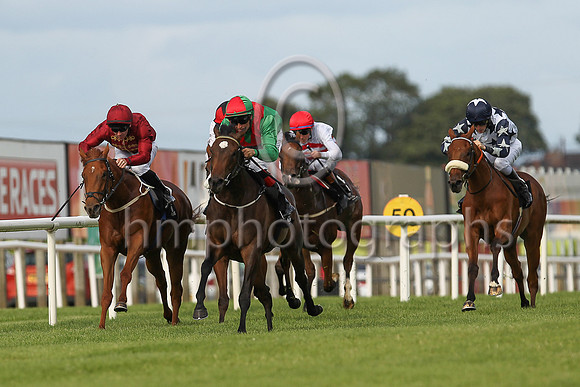 01st Sankari Royale  N G McCullagh (7, emerald green, red chevron) Trainer J P Murtagh, Owner Richard Frayne