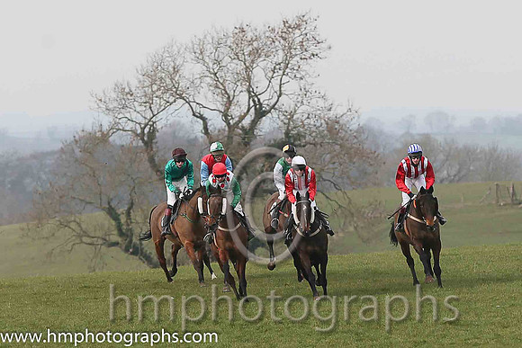 01st ANSEANACHAI CLISTE and M McConville ( 3 , RED  WHITE STRIPES; red, plain sleeves; white cap ) Trainer: Stephen McConville,, Owner : Michael McConville