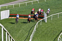 Suspect Device & M Darcy - 4th ,  lead the field -FT8E0670-e2