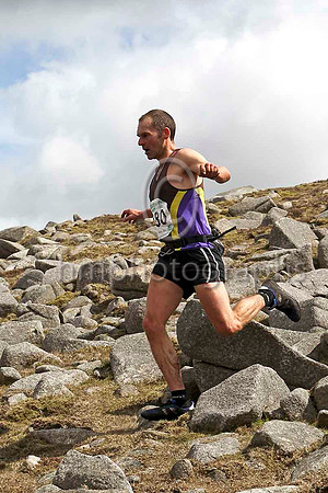 Lloyd Taggart - 4th in 50:23 - Dark Peak Fell Runners - CU2D2515-e