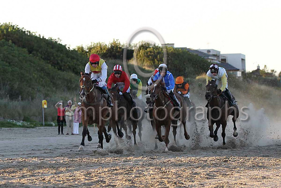 01 USA & Ms N Carberry - winner (9, white, emerald green stars) - FT8E1135-38