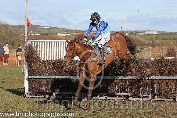 01st KILINAKIN and B G Crawford ( 7 , LIGHT BLUE  DARK BLUE HOOPS; dark blue sleeves; dark blue cap ) Trainer: S.R.B. Crawford,, Owner : David Mitchell