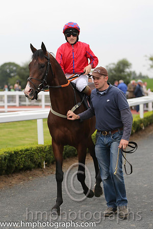 02nd Peleponnesus ( 5 , red, royal blue seams ) and G.P. Halpin (5) - Trainer : Reginald Roberts - Owner : Reginald Roberts