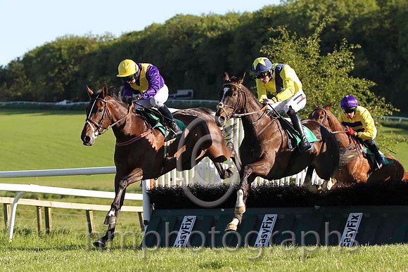 01 Usuel Smurfer & D E Mullins - winner (9,yellow, dark blue sash )FT8E6071-47