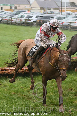 09th Zip Wyatt  Ger Fox (14, white, red hoop) , Trainer: Noel Meade, Owner: Noel Meade