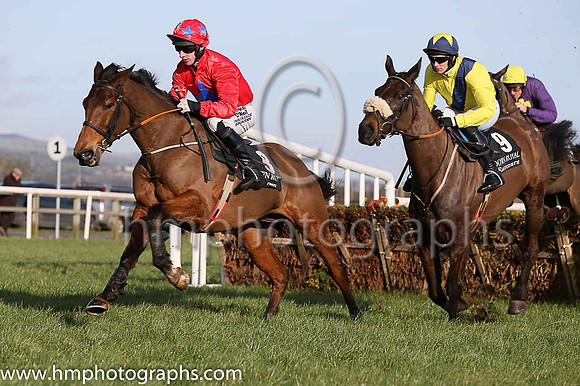 02 Stowaway Shark ( 9 , yellow, blue sash ) and A.P. Heskin - Trainer : John Joseph Hanlon - Owner : Barry Connell