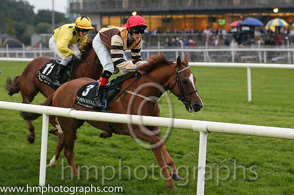 05th Asian Wing ( 3 , brown, yellow cross sashes ) and R.P. Downey (5) - Trainer : John James Feane - Owner : D.A. Lynch