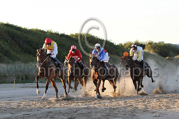 01 USA & Ms N Carberry - winner (9, white, emerald green stars) - FT8E1139-42