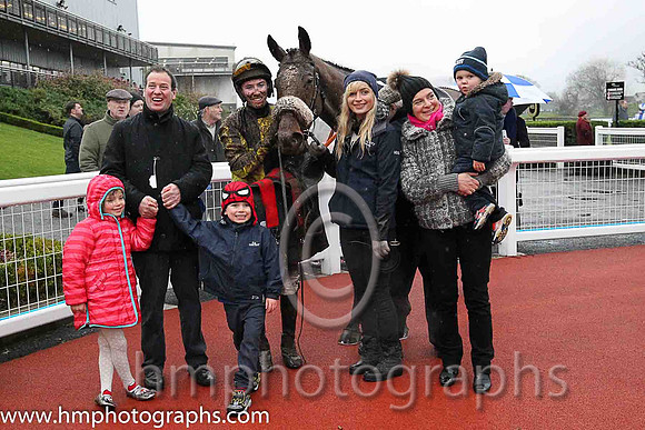 01st Westend Star ( 13 , dark blue and yellow qtrd ) and J.W. Kennedy (5) - Trainer : Gordon Elliott - Owner : Paul  Clare Rooney Partnership