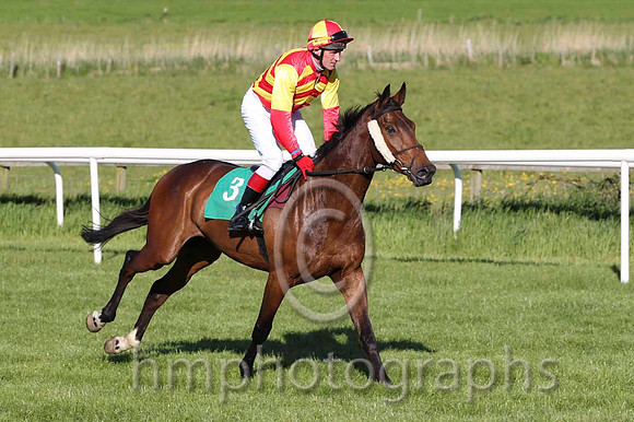 02 Killough Kin & J L Cullen - 2nd (3, red and yellow chevrons) - FT8E6013-8