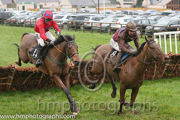 01st Westend Star ( 13 , dark blue and yellow qtrd ) and J.W. Kennedy (5) - Trainer : Gordon Elliott - Owner : Paul  Clare Rooney Partnership