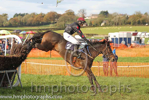 01st BILLY BILLY and B G Crawford ( 2 , BLACK; black,red spots sleeves; black  red hooped cap ) Trainer: S.R.B. Crawford,, Owner : W. Andrew Cromie