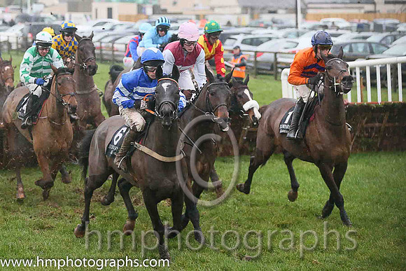 05th Balkinstown ( 4 , red, white hoop ) and E. O'Connell (4) - Trainer : F. Flood - Owner : T.McParland
