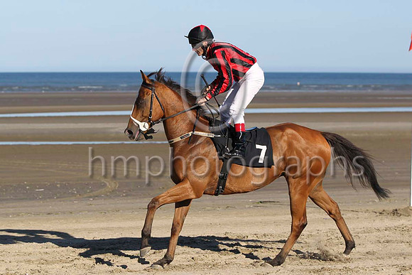 02 Like Magic & J P Murtagh - 2nd (7, red and black stripes) - FT8E0830-16