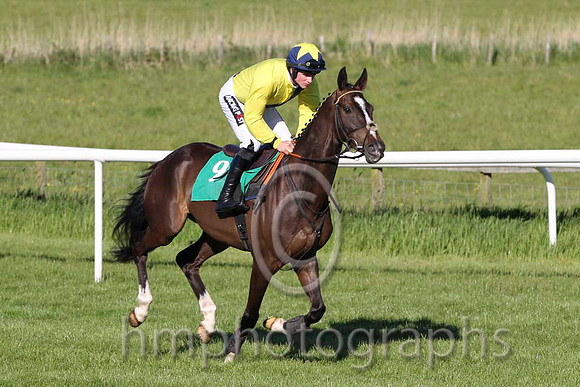 01 Usuel Smurfer & D E Mullins - winner (9,yellow, dark blue sash ) - FT8E6007-2