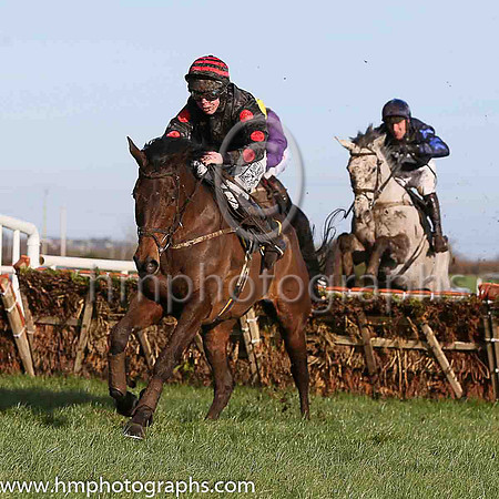 03 Billy Billy ( 1 , black, red spots on sleeves ) and A.E. Lynch - Trainer : S.R.B. Crawford - Owner : W. andrew Cromie