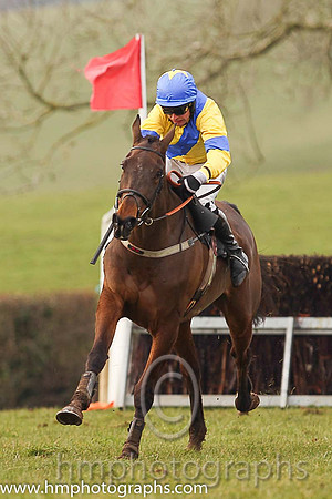 02nd RAVENHILL and M J O'Hare ( 12 , YELLOW,royal blue sash; yellow,royal blue armlet sleeves; royal blue cap,yellow star ) Trainer: George Stewart,, Owner : Stephanie Metcalfe
