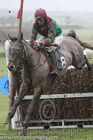 05th Lucy Mc ( 8 , emerald green, maroon chevron )  J J Codd ( Trainer: Gordon Elliott )