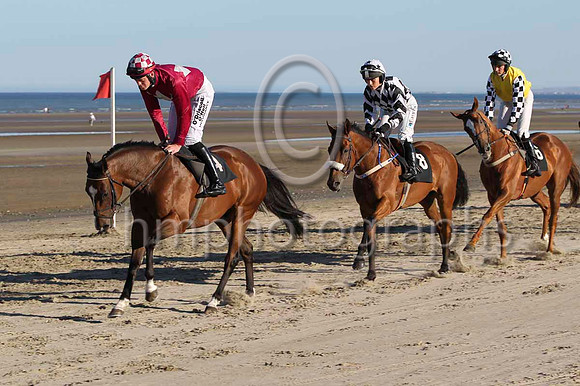 07 Almadaa & Mr R P McNamara - 7th (4, maroon, grey triple diamond) - FT8E0894-1