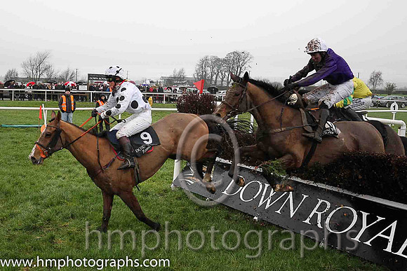 04th Hurricane Ivan ( 10 , purple, white cap ) and J.S. McGarvey (3) - Trainer : S.Wilson - Owner : Stuart Thompson