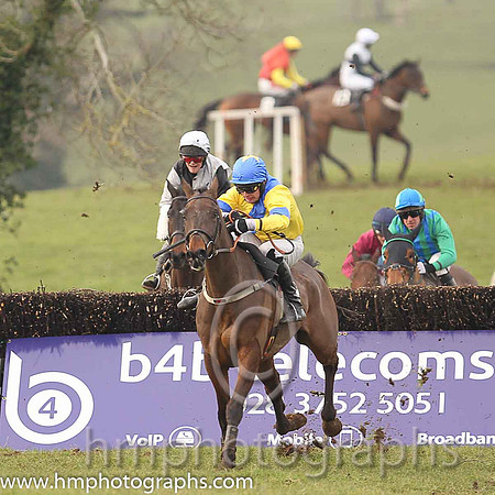 02nd RAVENHILL and M J O'Hare ( 12 , YELLOW,royal blue sash; yellow,royal blue armlet sleeves; royal blue cap,yellow star ) Trainer: George Stewart,, Owner : Stephanie Metcalfe