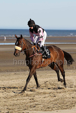 01 Saratoga Baby & Miss J M Mangan - winner (2, black, pink star) - FT8E0907-7