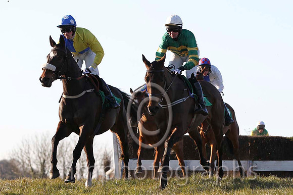 01 Send For Paddy & Mr D A Fitzsimmons - Winner (4, royal blue and yellow qtrd)& 05 By Design & Mr N M Kelly - 5th (1, emerald green and orange hooped )  - FT8E3005-8