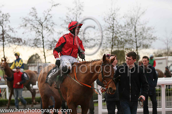 01 Topper Thornton ( 2 , red, black seams ) and A.P. Heskin - Trainer : C.A.McBratney - Owner : R.P. Behan/Steven Wylie