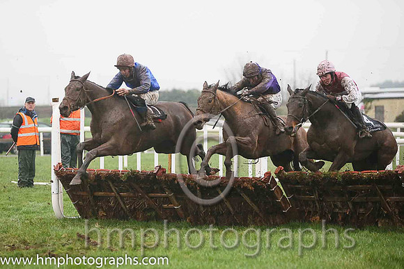 03rd Court Jester ( 12 , purple, purple cap ) and J.S. McGarvey - Trainer : S.Wilson - Owner : Cocomo Syndicate