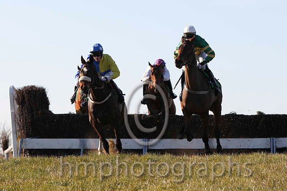 01 Send For Paddy & Mr D A Fitzsimmons - Winner (4, royal blue and yellow qtrd)& 05 By Design & Mr N M Kelly - 5th (1, emerald green and orange hooped )  - FT8E3003-6